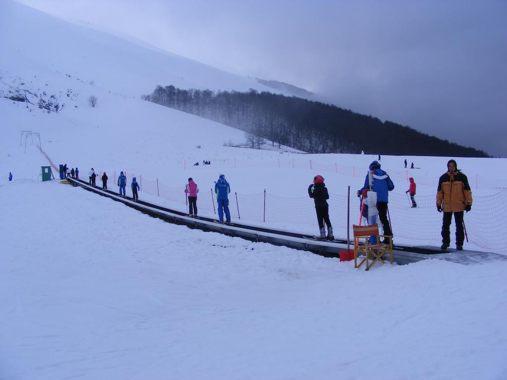 ヴィッレッタ・バッレーア Rifugio Passo Godiアパートホテル エクステリア 写真